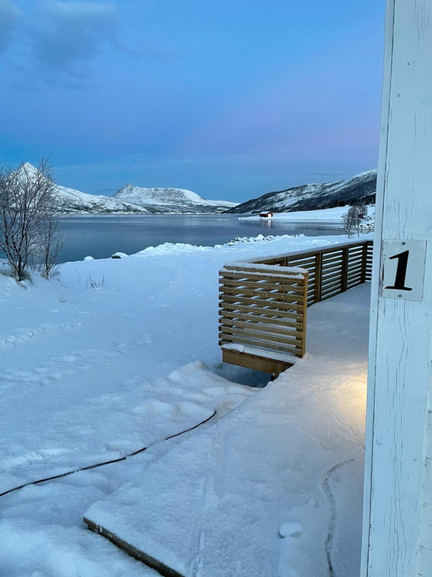 Camp Fjordbotn Hotel Galnslåtta Kültér fotó