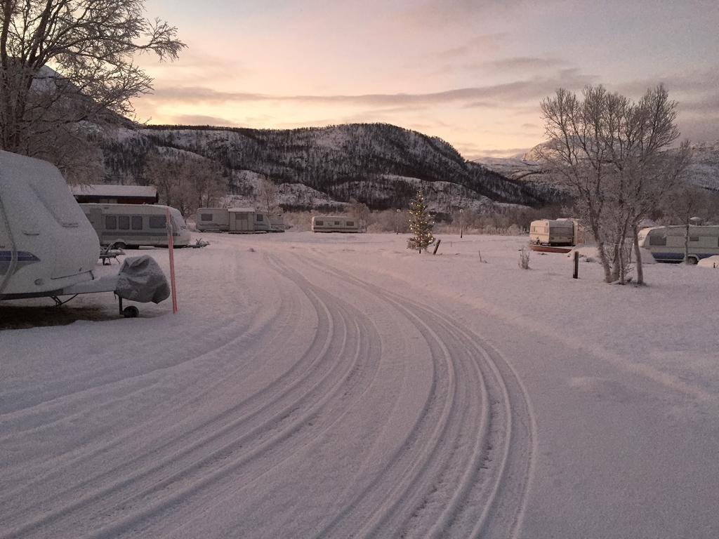 Camp Fjordbotn Hotel Galnslåtta Kültér fotó